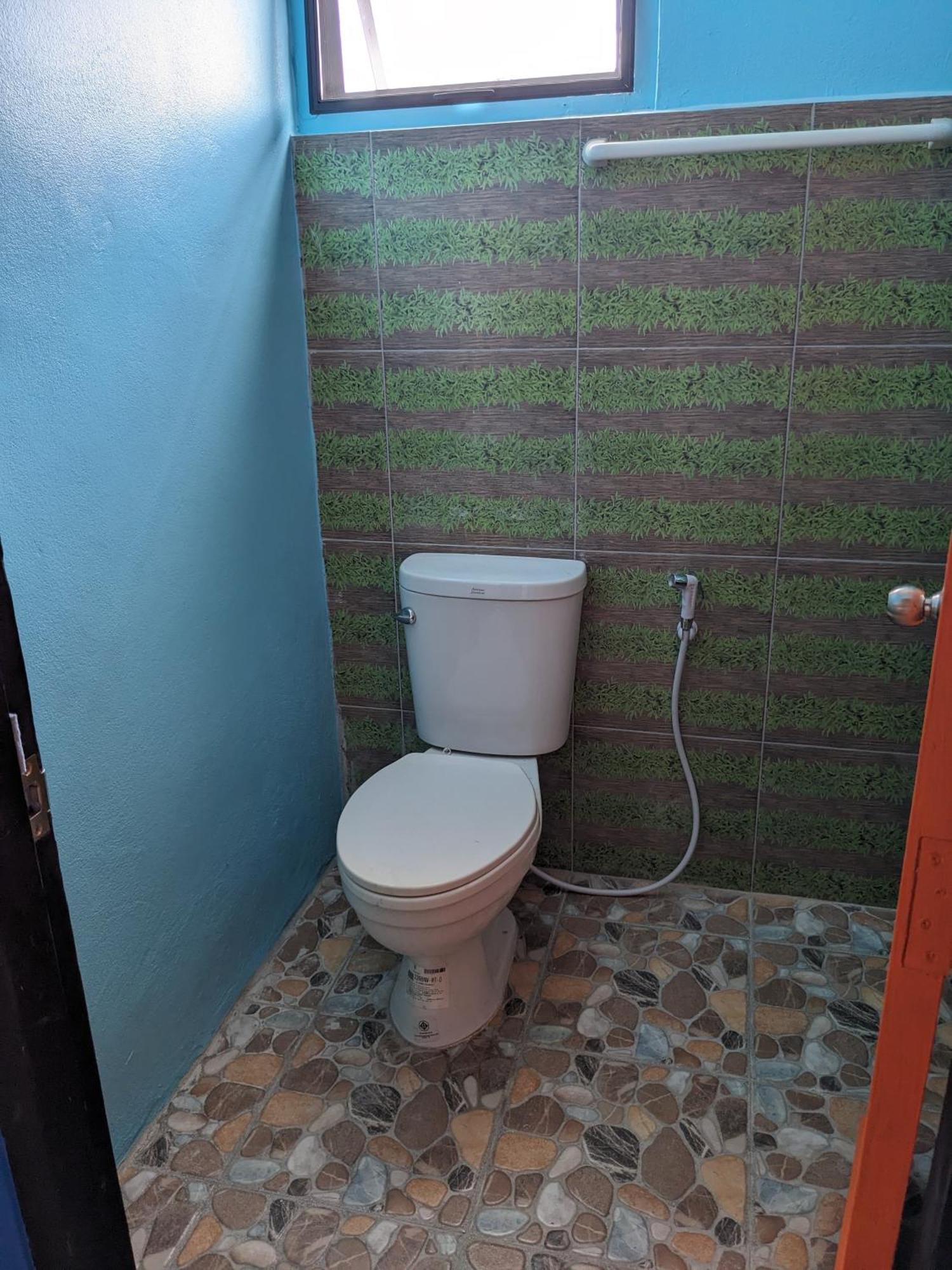 Revolution Chiang Mai - Old Town Hostel Luaran gambar